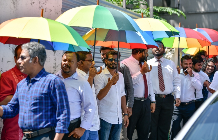 ބޮޑު ދުވަހެއް، އެންމެންގެ ސަމާލުކަން ސުޕްރީމް ކޯޓަށް!