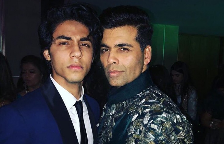 ކަރަން، އަރިޔަންއާ އެކު: ކަރަންގެ އެންމެ ބޮޑު އެއް ހުވެފަނަކީ އަރިޔަން ބޮލީވުޑަށް ނެރުން.