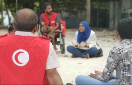 Villijoali, an initiative by the Villimale' Unit for Maldives Red Cross, holds its regular beach-side gathering, to exchange ideas and thoughts on pertinent issues to local communities. PHOTO: VILLIJOALI / THE EDITION