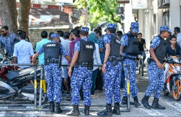 Police officers on duty near the Supreme Court during the final hearing on the presidential elections case. PHOTO/MIHAARU