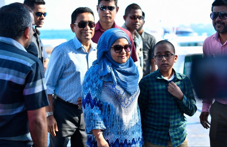 ފަސްޓް ލޭޑީ ފާތުން ރާއްޖެ ވަޑައިގެންފި