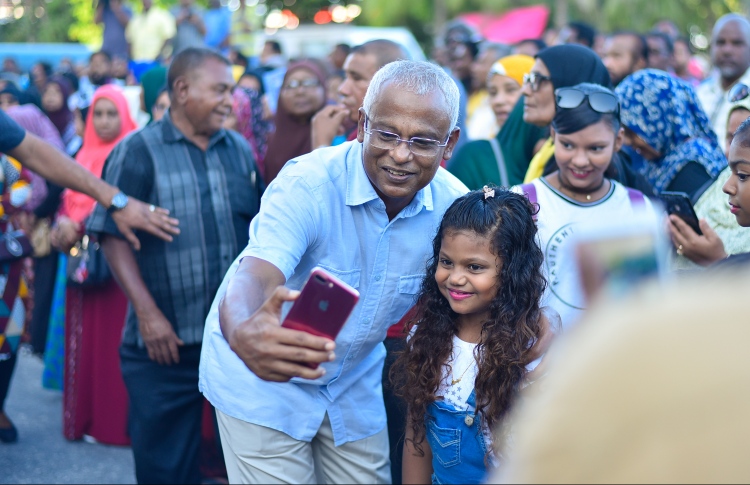 އިބޫ ހުވާ ކުރަން ޖެހޭނީ ނޮވެމްބަރު 11 ގައި: ފާއިޒް