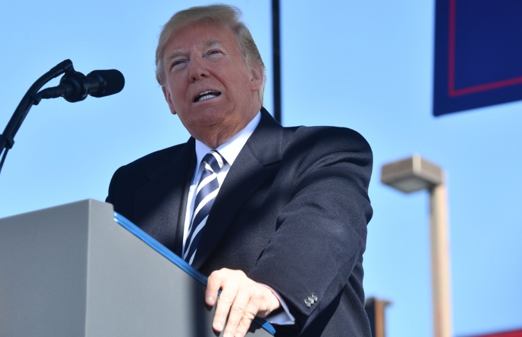 ފިޔަވަޅު އަޅައިފިނަމަ ގެއްލުންވާނީ އެމެރިކާއަށް: ޓްރަމްޕް