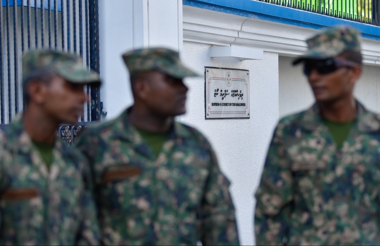 ފަނޑިޔާރުންނާ ގޭންގުތަކާ ގުޅުން އޮތްތޯ ބަލަނީ