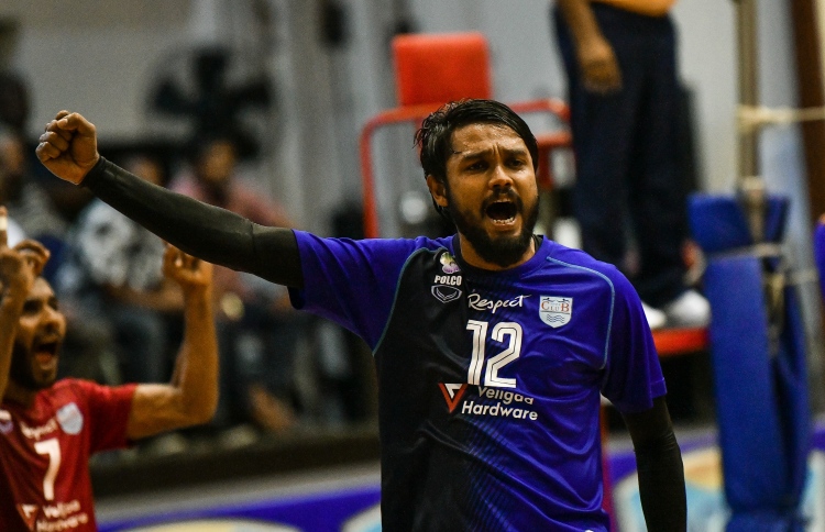 ޕޮލިހާއި ސިފައިން ސެމީން ޖާގަ ހޯދައިފި