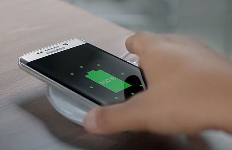 ސެމްސަންގް ސްމާޓްފޯންތަކަށް "ގްރަފީން" ބެޓެރީ