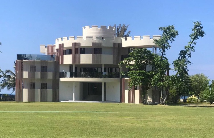 ރައީސް ޔާމީނަށް އާރަށުގައި ހެދި ގެކޮޅުގެ ފޮޓޯ!