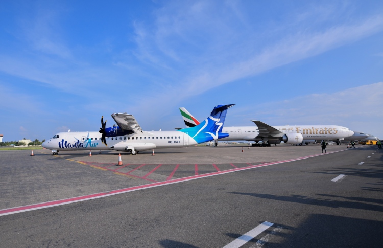 މަންޓާ އެއާގެ ދަތުރުތައް ދަރަވަންދު އަށް