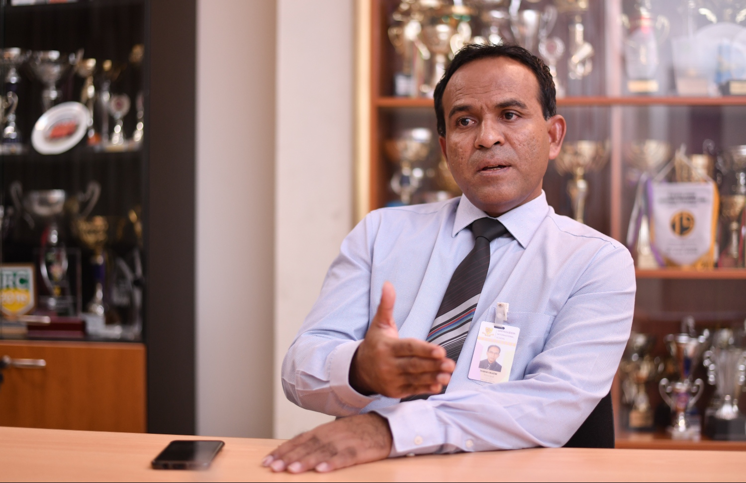 ޣިޔާސުއްދީން ސްކޫލުގެ ޕްރިންސިޕަލް ތޯހާ ސަލީމް: ކުދިންނަށް ކަންކަން ދަސްކޮށްދިނުމުގެ ފުރުސަތު އޮންނަން ޖެހޭ -- ފޮޓޯ: ހުސެއިން ވަހީދު/ މިހާރު