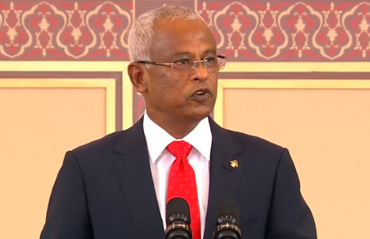 ހުވާގައި ދެމިހުންނާނަން، ރައްޔިތުން ބާކީނުވާނެ: ރައީސް