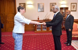 US Ambassador, Alaina Teplitz presents her diplomatic credentials to President Ibrahim Mohamed Solih. PHOTO: PRESIDENT'S OFFICE