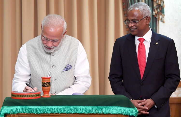 ރާއްޖެ-އިންޑިއާ ގުޅުމުގެ އަގު ވަޒަންކުރަން: މޯދީ