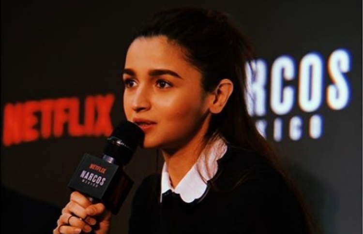 އާލިއާ: އޭނާ ބުނީ 30 އަހަރުވުމުގެ ކުރިން ކައިވެނި ކުރާނެ ކަމަށް.