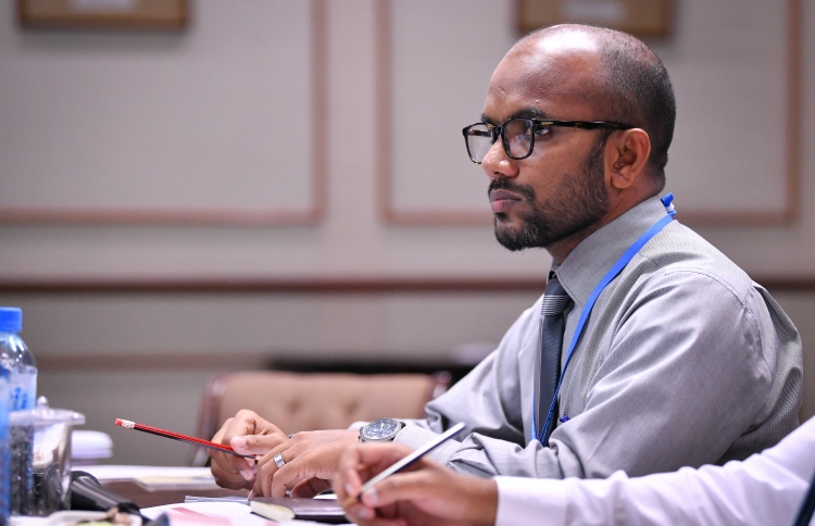 ދައުލަތުގެ ދަރަނި ފުރަތަމަ ފަހަރަށް 50 ބިލިއަނަށް!