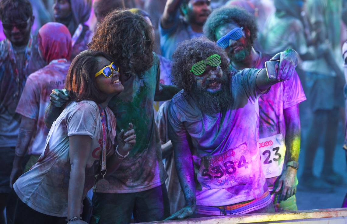 ހުޅުމާލެ: ނޮވެމްބަރު 23، 2018- އުރީދޫން މި އަހަރު ބޭއްވި ކަލާ ރަންގެ ތެރެއިން: މި ހަރަކާތުގައި 3،000 އެއްހާ މީހުން ބައިވެރިވި.---ފޮޓޯ: ނިޝާން އަލީ/މިހާރު