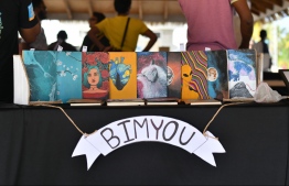 'BIMYOU' featuring their custom made book designs during the 5-year anniversay show of 'Fannuge Dharin'. PHOTO: AHMED NISHAATH/MIHAARU