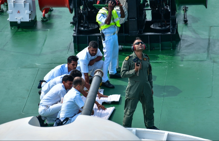 ހައްލަކީ އިންޑިއާ ސިފައިންގެ ބަދަލުގައި މަދަނީ މީހުން؟