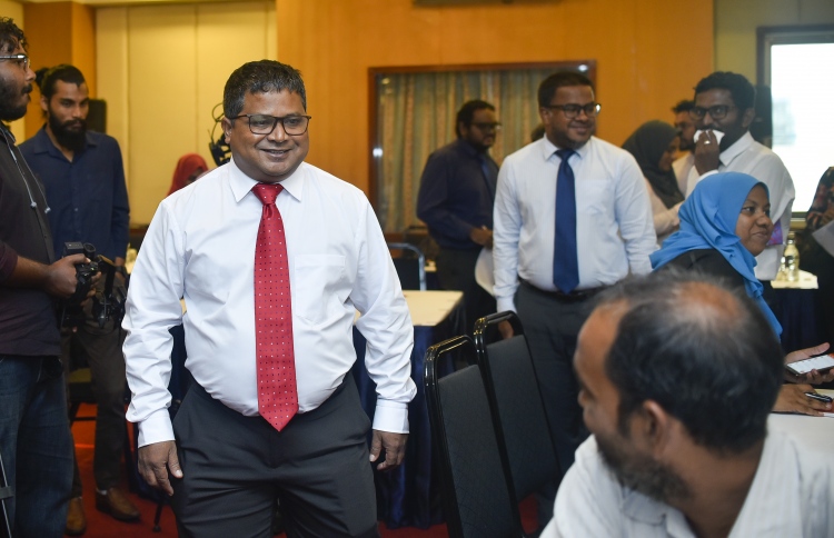 ރަށްރަށުން ގަސްނެގުމަކީ ކުޑަކަމެއް ނޫން، ހައްލުކުރާނަން