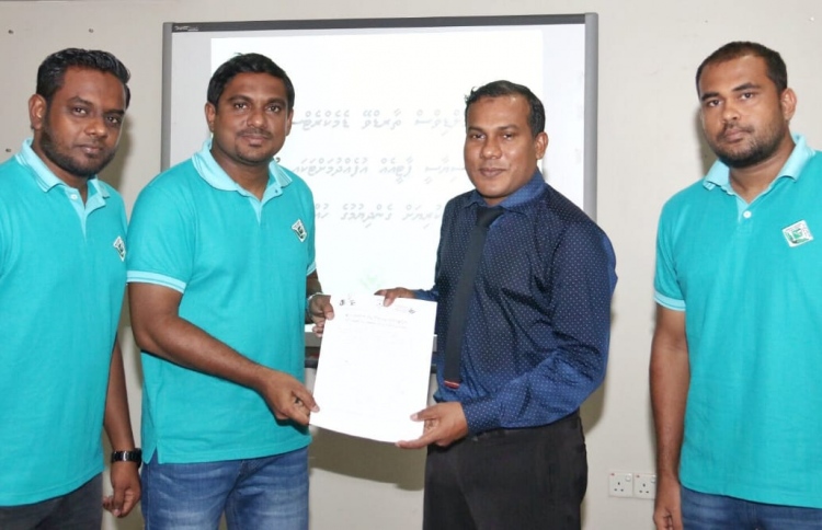 ސިޔާސީ ޕާޓީއެއް އުފައްދަން އާސިފަށް ހުއްދަ ދީފި