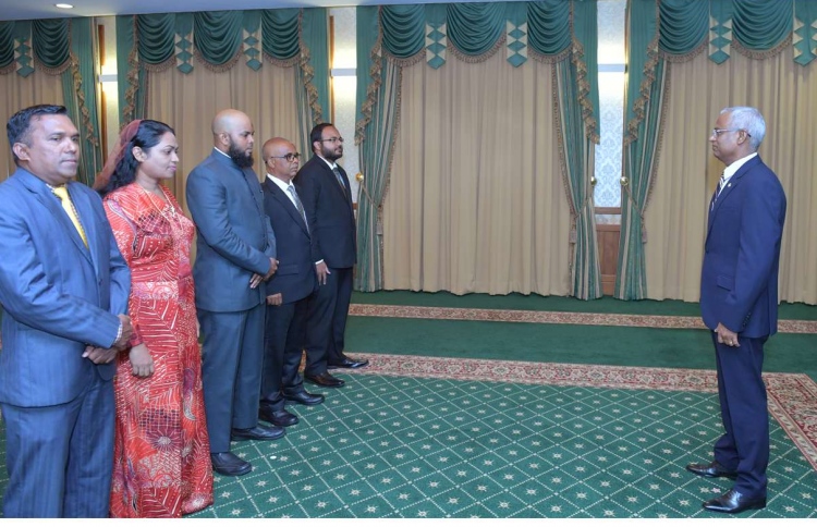 އިތުރު ފަސް ސްޓޭޓް މިނިސްޓަރުން އައްޔަން ކުރައްވައިފި