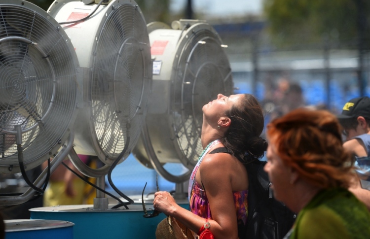 އިންޑިއާ، ޕާކިސްތާންގެ ހޫނަކީ ކުރިމަގަށް އިންޒާރެއް