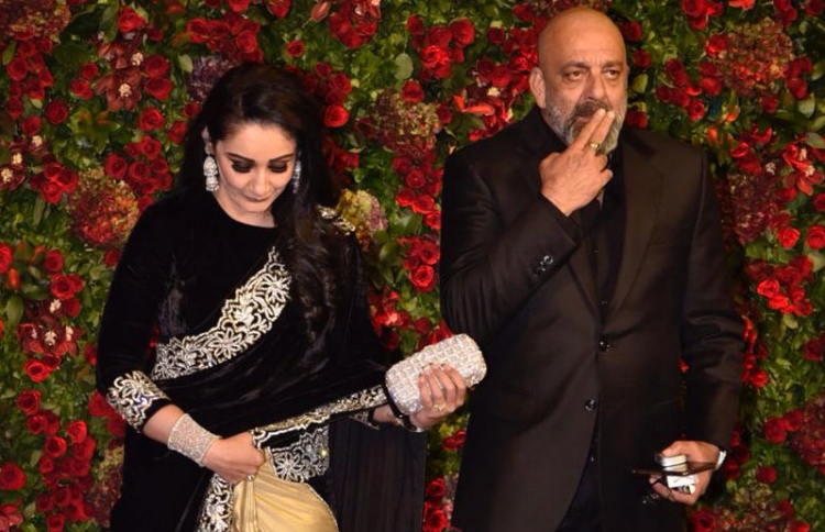 ސަންޖޭ އަންހެނުން މަންޔަތާއާ އެކު ރަންވީރާއި ދީޕިކާގެ ކައިވެނި ޕާޓީގައި: "ޕާނިޕަޓް" ގައި ސަންޖޭ ފެންނާނީ ތަލަކޮށް.