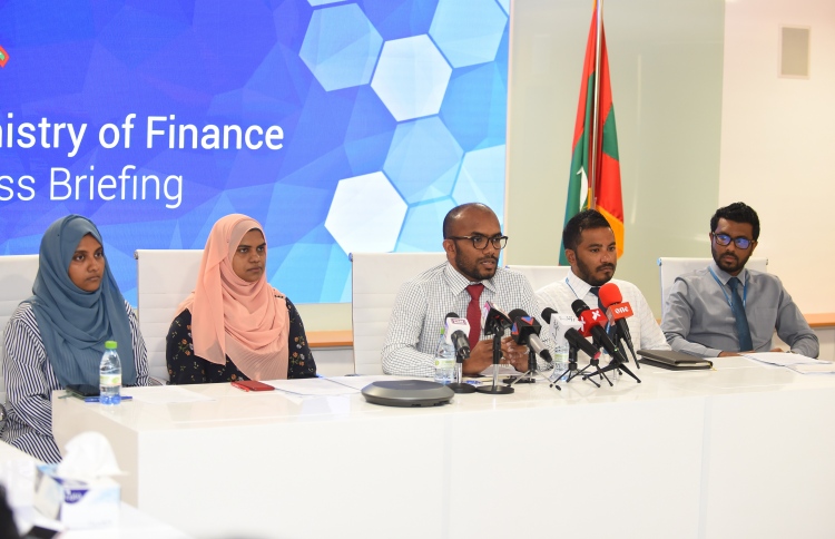 ލޯނު ދައްކަން 464 މިލިއަން ރުފިޔާ ހޭދަކޮށްފި