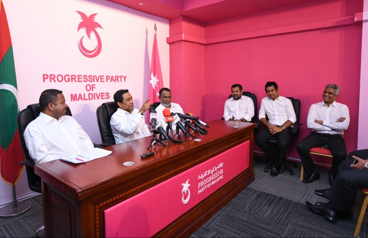 ކޯޓުގައި ޕީޕީއެމް ތަމްސީލްކުރަން ވަކީލުންގެ ޓީމެއް