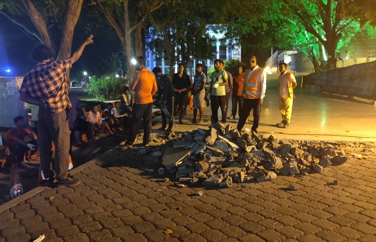 އަމީރު އަހުމަދު މަގު އަލުން ހުޅުވައިލަނީ