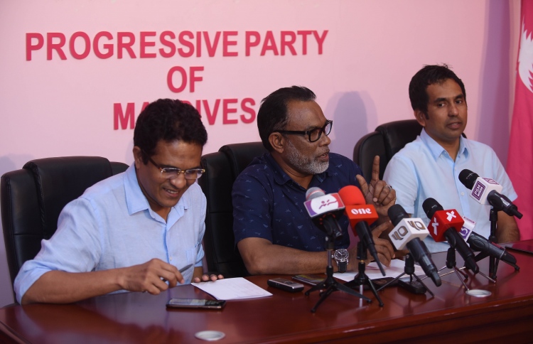 ޝައިނީއާ މެދު ފިޔަވަޅު އަޅަން މަޝްވަރާ ކުރަނީ