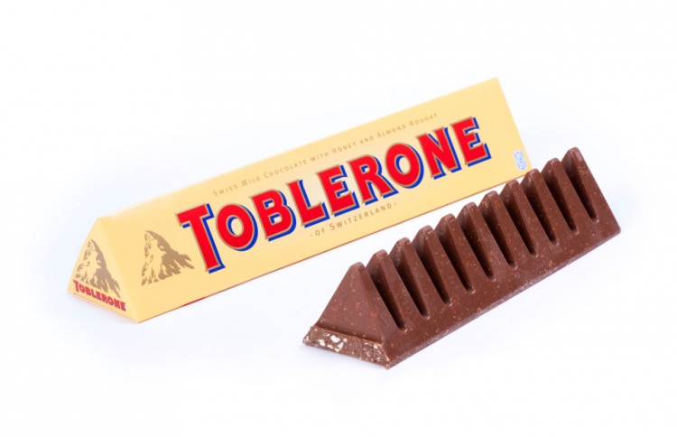 ޓޮބްލެރޯން ހަލާލު ކަމަށް ބުނުމުން މައްސަލައަކަށް