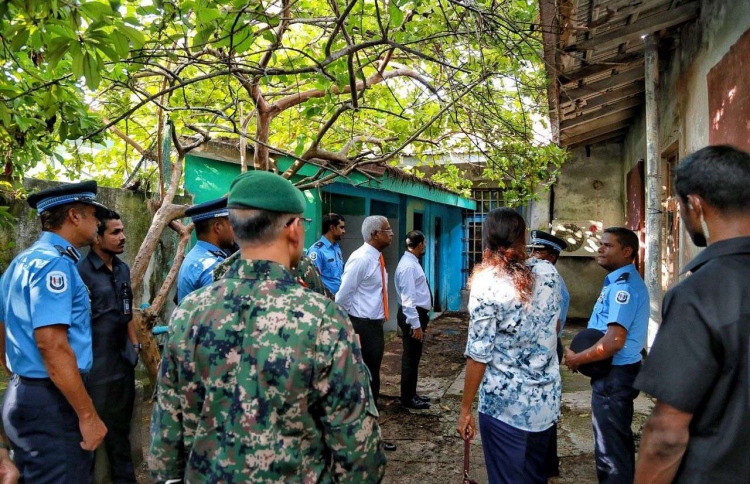 ދޫނިދޫގައި މީހުން ބަންދުކުރުން ހުއްޓާލަންޖެހޭ: ސައުދު