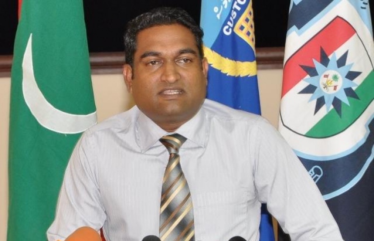 ޖިނާހަށް ފުލުހުންގެ ވަޒީފާ އަނބުރާ ދެނީ