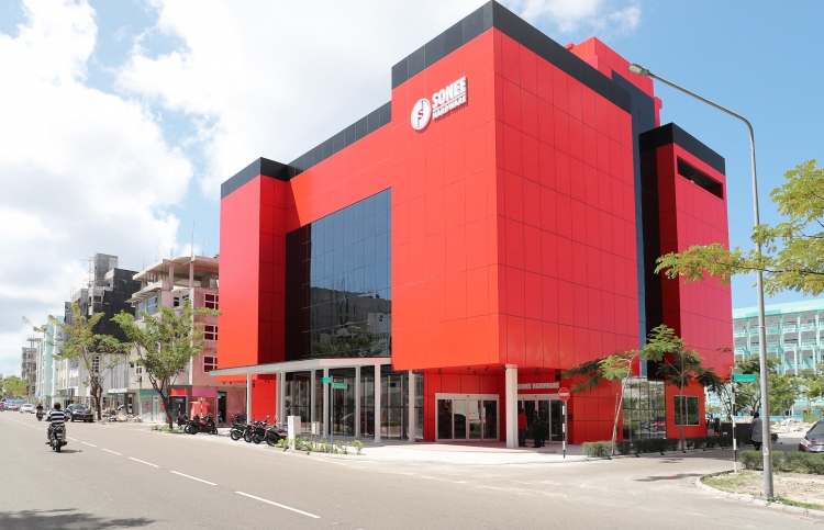 ސޮނީ ހާޑްވެއާ އިން ހުޅުމާލޭގައި ފިހާރައެއް ހުޅުވައިފި