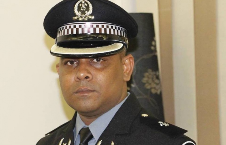 ކަރެކްޝަންސް އިން ވަކިކުރި އާސިފަށް އަލުން ވަޒީފާދެނީ