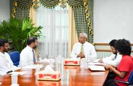 President Solih holds a meeting with Fuvahmulah City Council. PHOTO: PRESIDRNT'S OFFICE