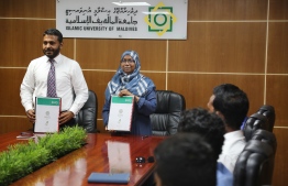 Islamic University of Maldives and Fuvamulah City Council sign agreement to open an IUM Learning Centre in Fuvahmulah. PHOTO/IUM
