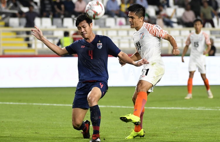 ޗެތުރީ އިންޑިއާ މޮޅުކޮށްދީ މެސީ ފަހަތަށް ޖައްސާލައިފި