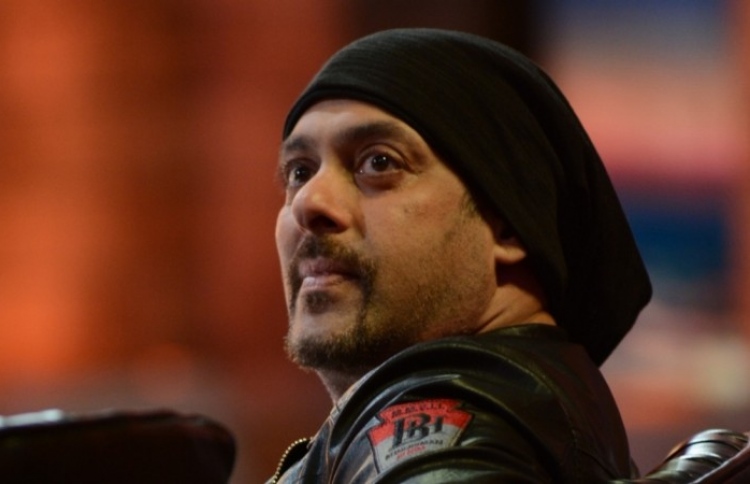 ސަލްމާން: އޭނާގެ ކައިވެންޏާ ބެހޭ ގޮތުން ކުރެވޭ ސުވާލުތައް ގިނަ.