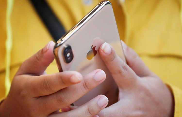 އައިފޯނު އުފައްދާ އަދަދު މަދުކުރަނީ