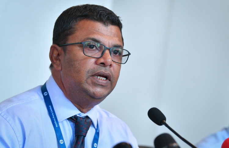 އެމްޕީއެލްގެ މެނޭޖިން ޑިރެކްޓަރު ޝާހިދު އަލީ: އޭނާ ވިދާޅުވިގޮތުގައި ގުޅީފަޅު ޕޯޓުގެ ސަބަބުން މާލެ ވިޔަފާރި ބަނދަރަށް ވަރަށް ބޮޑަށް ލުއި ވާނެ-- ފޮޓޯ:މިހާރު