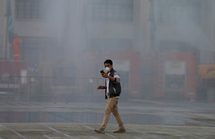 ތައިލެންޑުގެ ވައި ނުސާފުވެ "ފޭކް ވާރޭ" ވެއްސަނީ