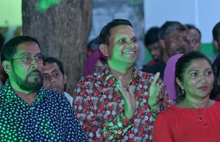 އަނިޔާގެ ހިތްދަތިކަމުން ނާޒިމަށް އައި ވިސްނުން!