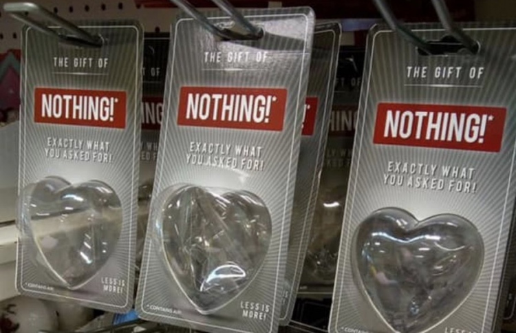 ލޯބިވެރިންގެ ހަދިޔާއަކަށް "ކުނިގަނޑެއް"