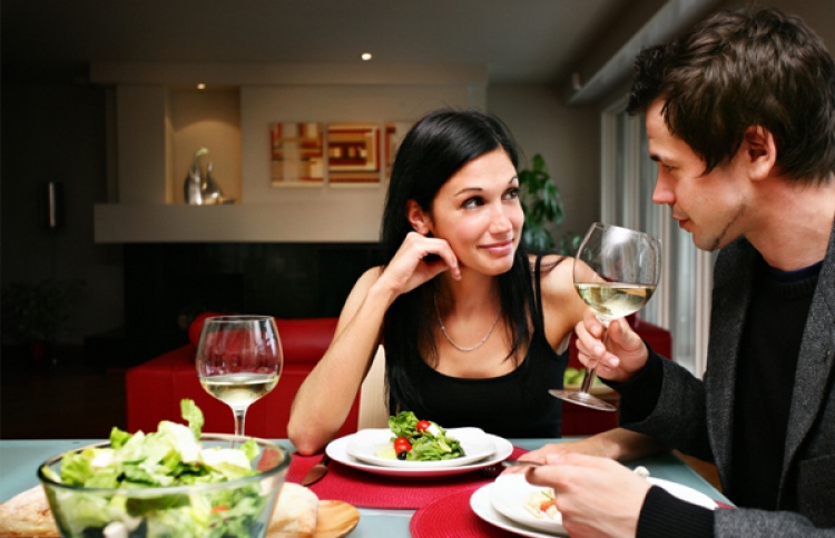 ނިދާ ވަގުތާ ގާތްވެފައި ވަނިކޮށް ކާންވާނެތަ؟