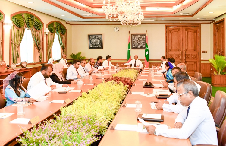 ކެބިނެޓަށް ބަދަލު ގެންނާނެ ކަމުގެ އިޝާރާތެއް ދެއްވައިފި