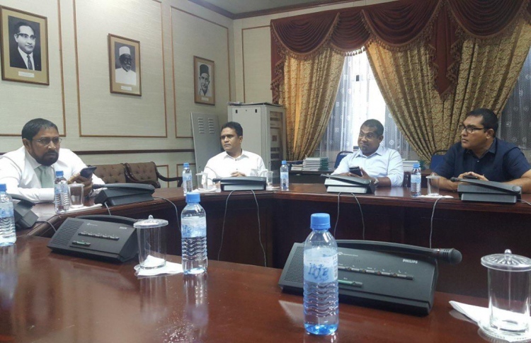 ޕީޕީއެމް މެމްބަރުންގެ ހައްގު ހޯދަން ގާސިމް އަރިހަށް