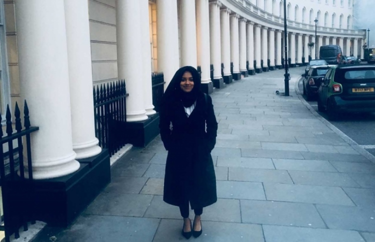 ޔޫކޭގައި ވަކީލުކަން ކިޔަވާ ދިވެއްސަކަށް ހާއްސަ އެވޯޑެއް