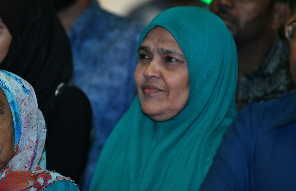 ވިލިމާލެ: ޖެނުއަރީ 24، 2019- އަންނަ އޭޕްރީލް މަހު ބާއްވާ ރައްޔިތުންގެ މަޖިލިހުގެ އިންތިޚާބުގައި ވިލިމާލެ ދާއިރާ އަށް ޖުމްހޫރީ ޕާޓީގެ ޓިކެޓުގައި ވާދަކުރައްވާ ކުރީގެ ނައިބު ރައީސް ޑރ. މުހައްމަދު ޖަމީލް އަހުމަދުގެ ކެމްޕެއިން ރަސްމީކޮށް ފެށުމުގެ ހަފުލާގެ ތެރެއިން.---ފޮޓޯ: އަހުމަދު ނިޝާތު/މިހާރު