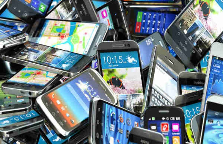 ޗައިނާ ނޫން ގައުމެއްގައި ހެދި ސްމާޓްފޯނެއް އެނގޭތަ؟